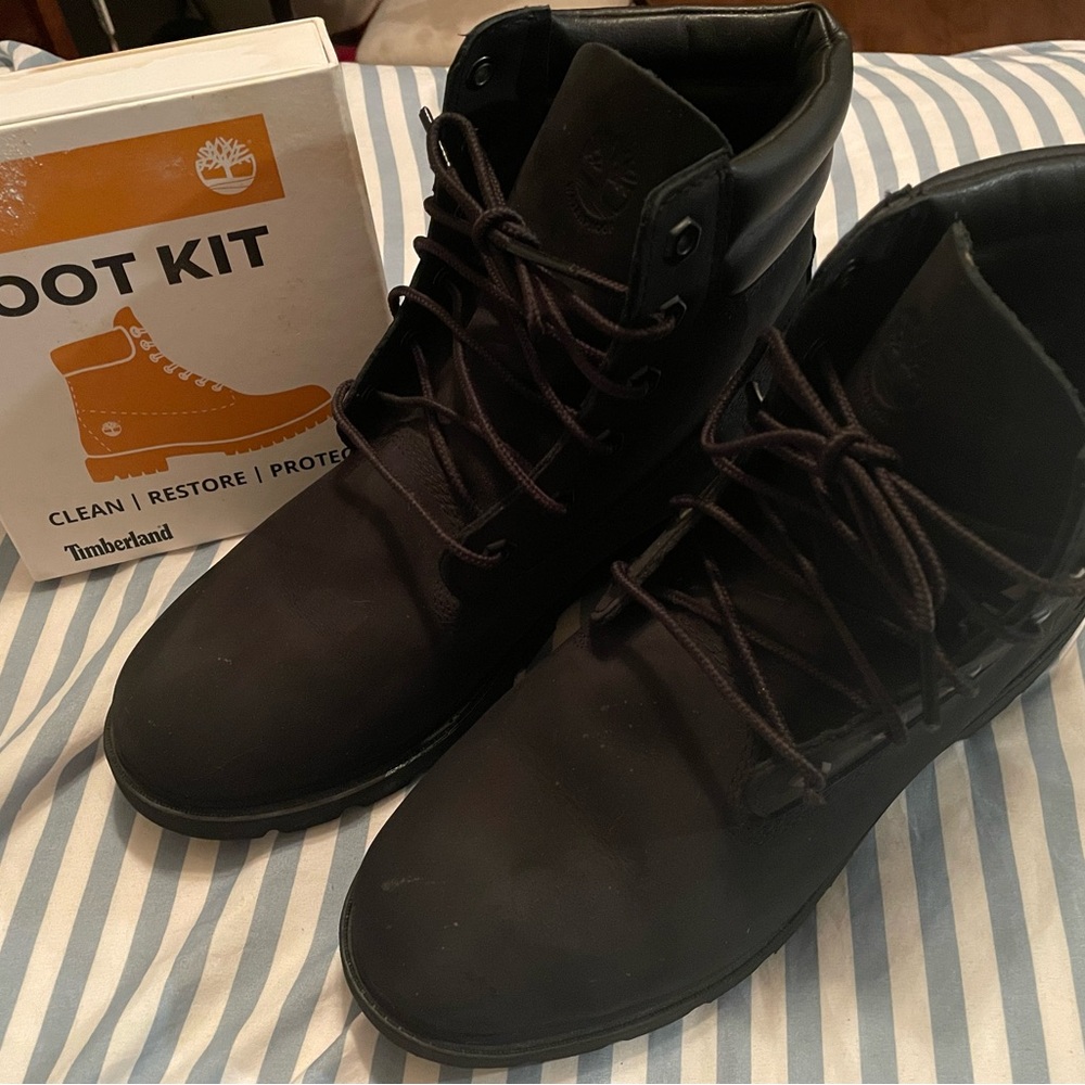 Timberland Linden Woods Leather Boots and care kit